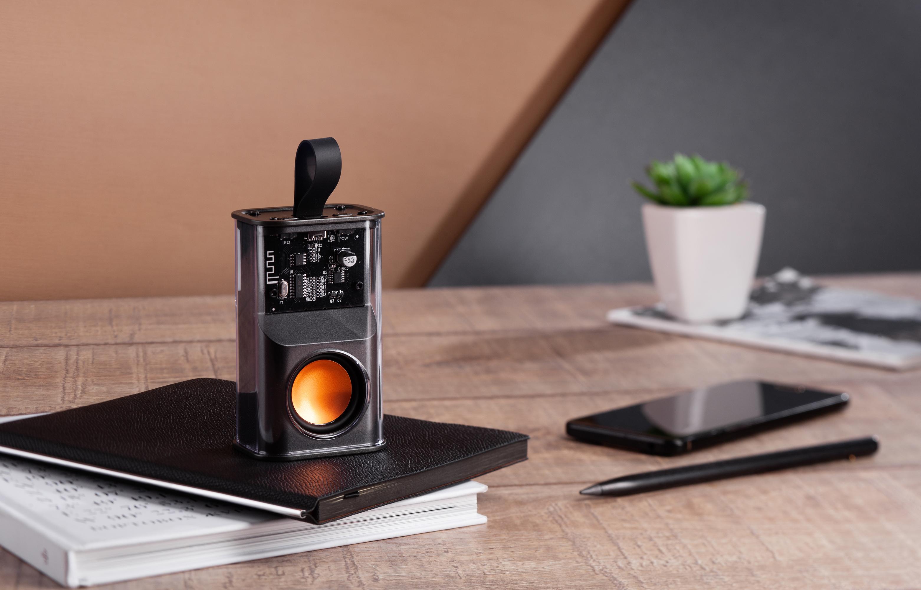 Bluetooth колонка "Hi-Fi" 5Вт с разноцветной подсветкой и прозрачным корпусом, арт. 9625-3 - вид 8 из 8